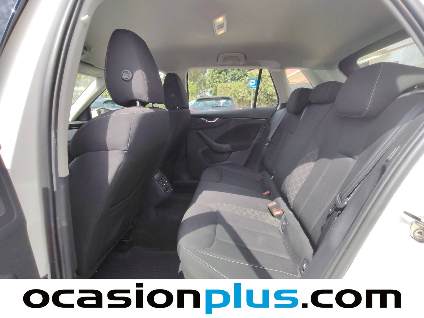 Foto asientos traseros Skoda Kamiq Skoda Kamiq 1.0 TSI Ambition (95 CV)