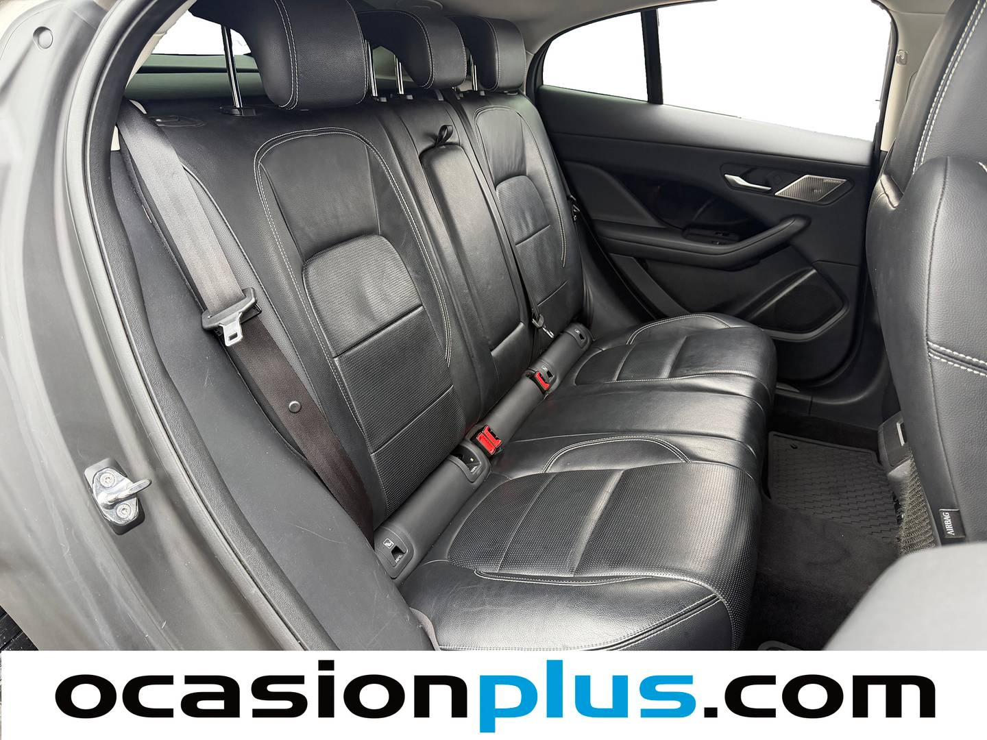 Foto Jaguar i-Pace Jaguar I-PACE EV400 SE 4WD Auto (400 CV)