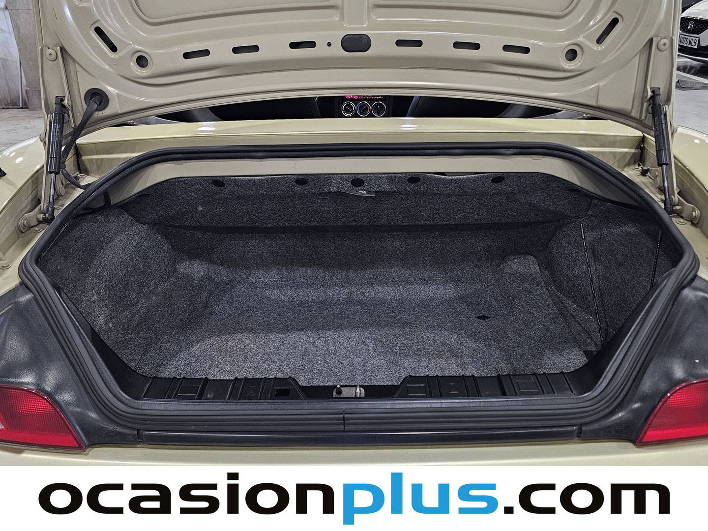 Foto asientos traseros BMW Z3 BMW Z3 1.9i Roadster (118 CV)
