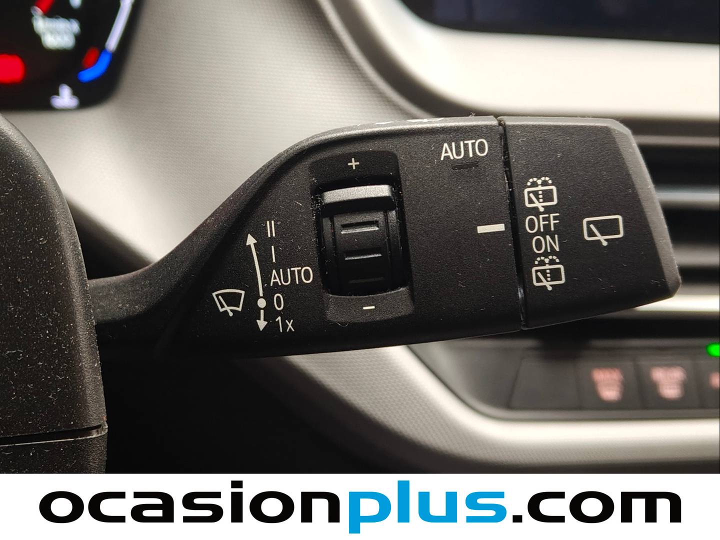 Acabados BMW Serie 1 BMW Serie 1 118i  (140 CV)