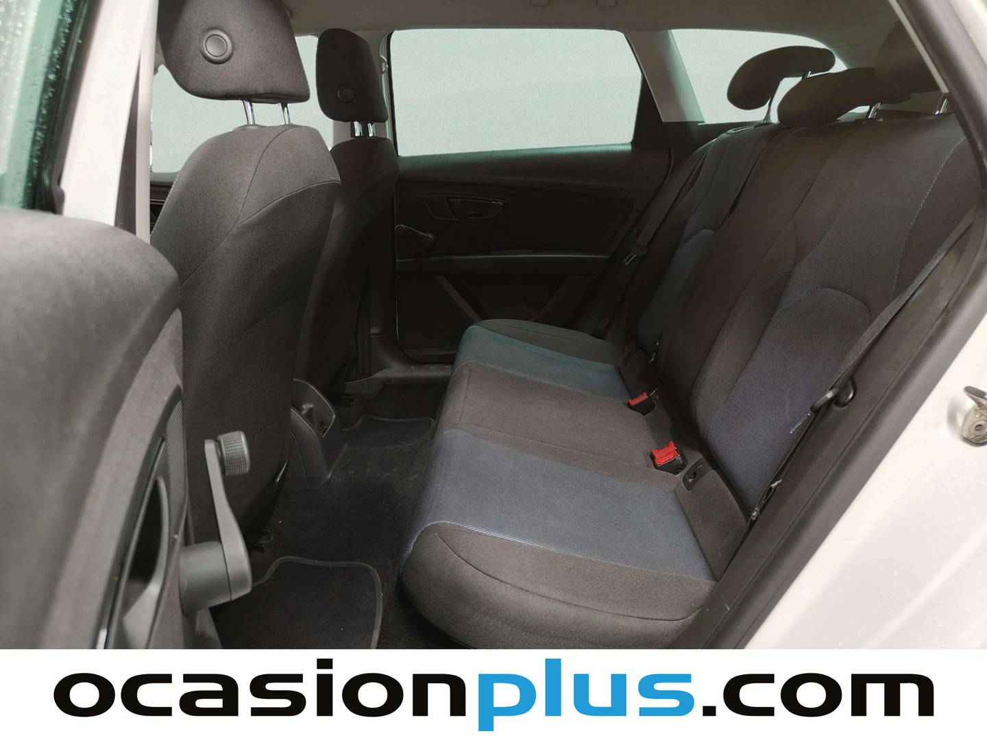 Foto asientos traseros Seat León Seat León ST ST 1.2 TSI S&S Reference Connect  (110 CV)