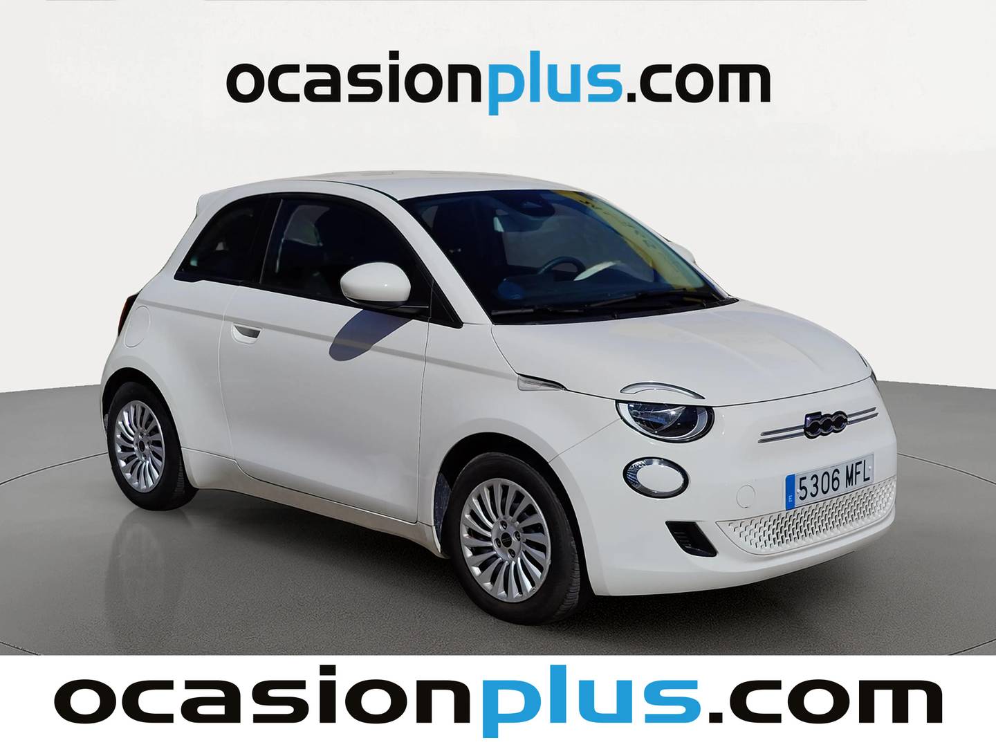 Foto delantera Fiat 500 Fiat 500 Electrico Monotrim 320km (118 CV) derecha