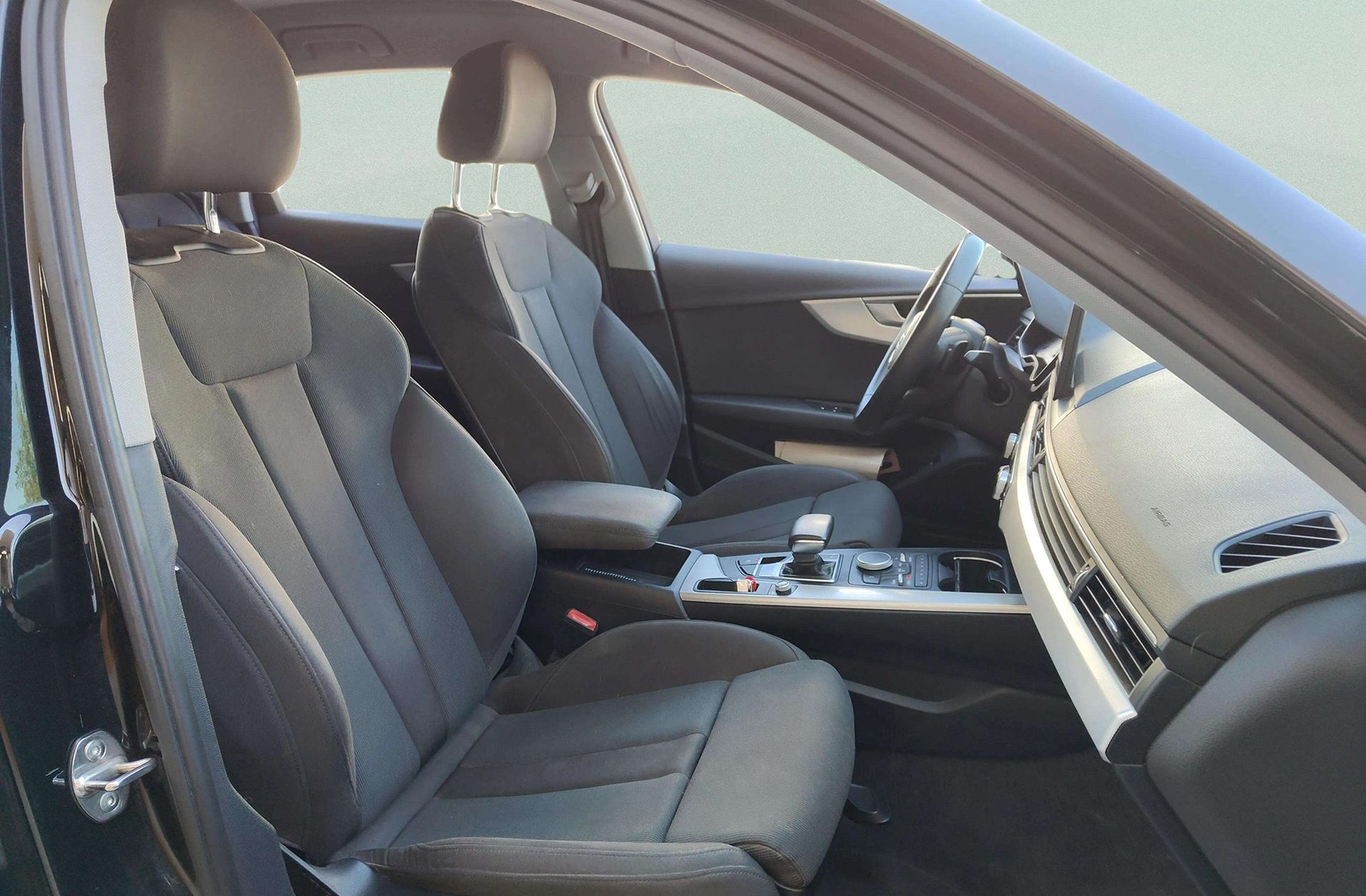 Audi A4 S line 35 TDI S tronic - foto 18