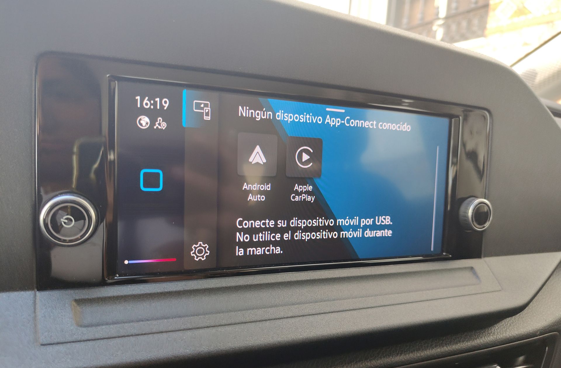 Volkswagen Caddy 2.0 TDI BMT - foto 6