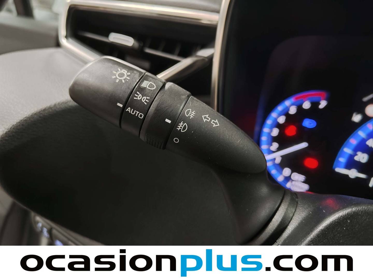 Toyota Corolla Toyota Corolla 1.8 125 Híbrido Active Tech E-CVT (122 CV) de ocasión