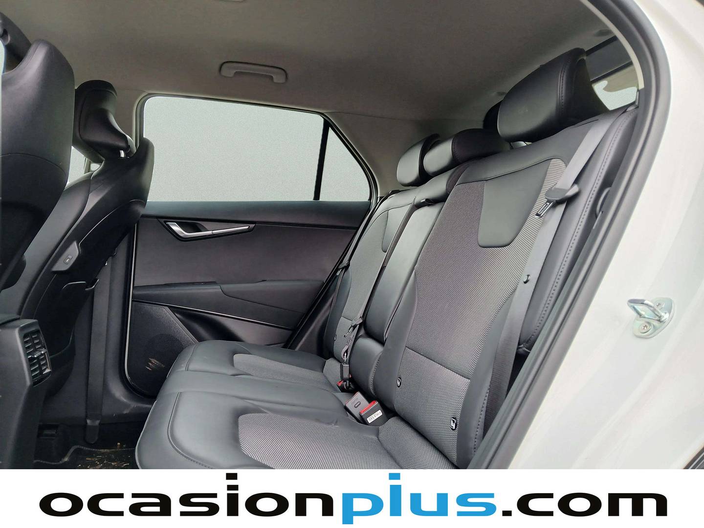 Foto KIA Niro Kia Niro 1.6 GDi HEV Drive (129 CV)