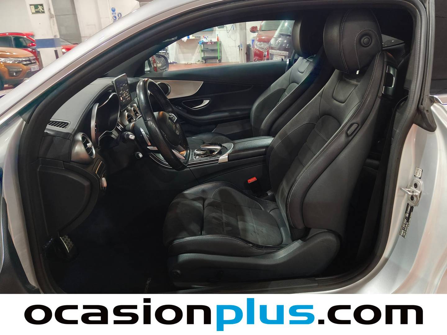 Foto asientos delanteros Mercedes Clase C Mercedes Clase C C Coupe 220 d AMG Line (170 CV)
