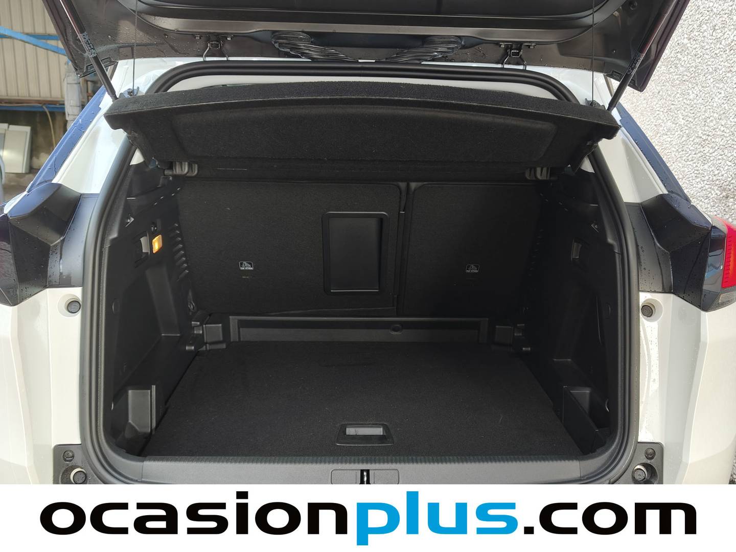 Foto Peugeot 3008 Peugeot 3008 BlueHDI 130 S&S Allure (130 CV)