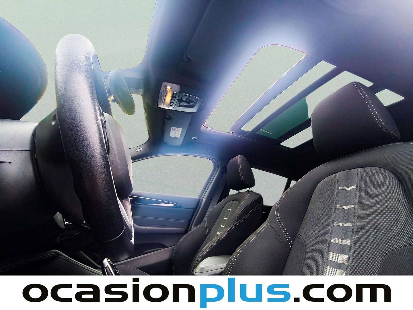 Extras y acabados del BMW X2 BMW X2 sDrive18i (140 CV)