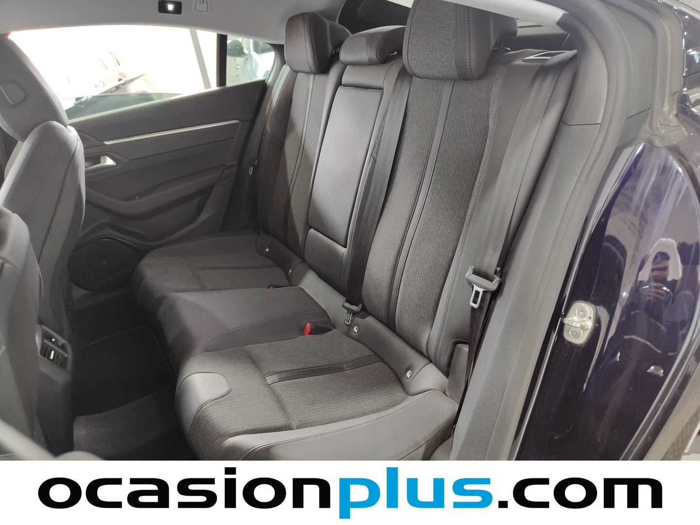 Foto Peugeot 508 Hybrid Peugeot 508 Allure Pack Hybrid e-EAT8 (225 CV)