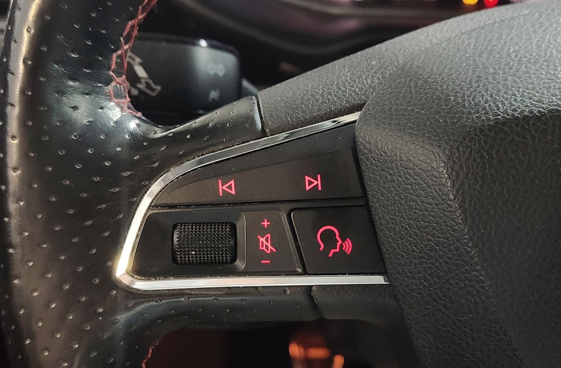 SEAT León ST 1.5 EcoTSI FR Edition - foto 37