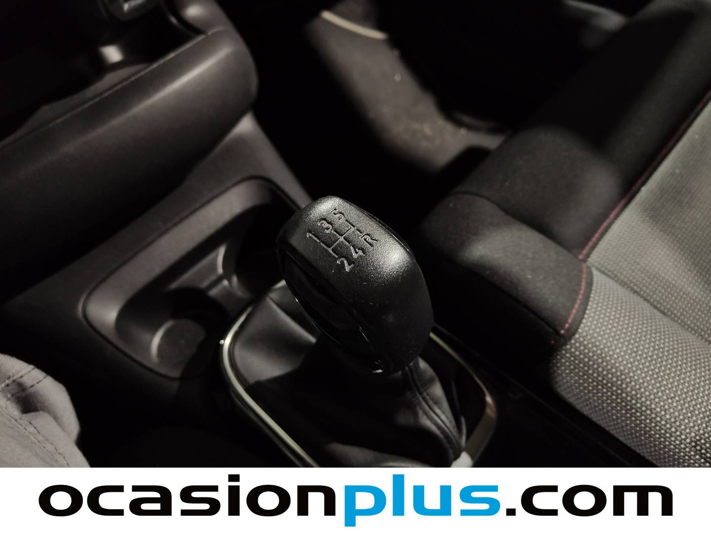 Foto Citroën C4 Cactus Citroen C4 Cactus BlueHDi 100 Feel (100 CV)