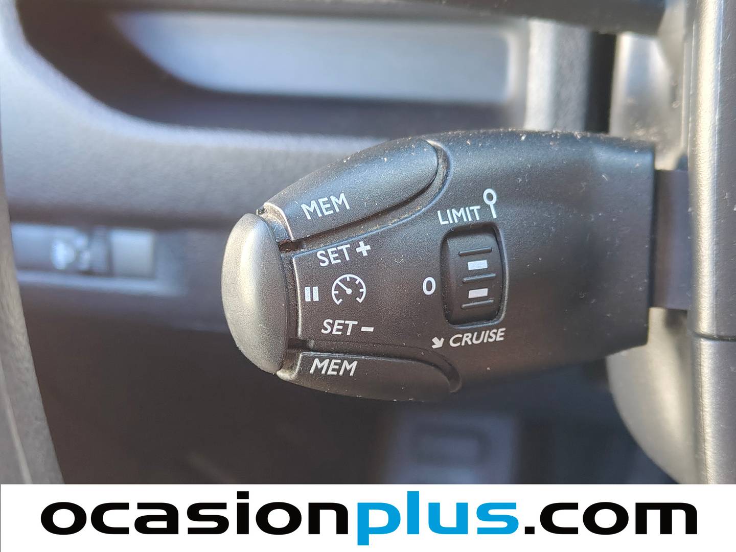 Equipamiento del Fiat Scudo Fiat Scudo Furgon 1.5 Bluehdi L2 (102 CV)
