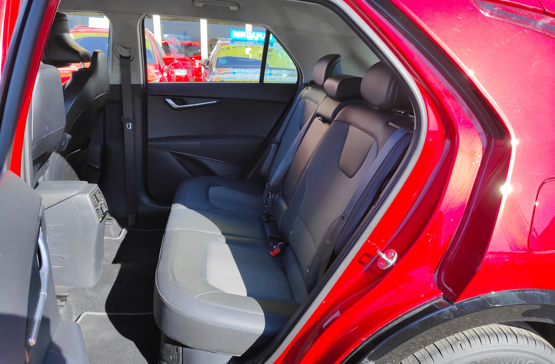 Kia Niro 1.6 GDi HEV Drive - foto 12