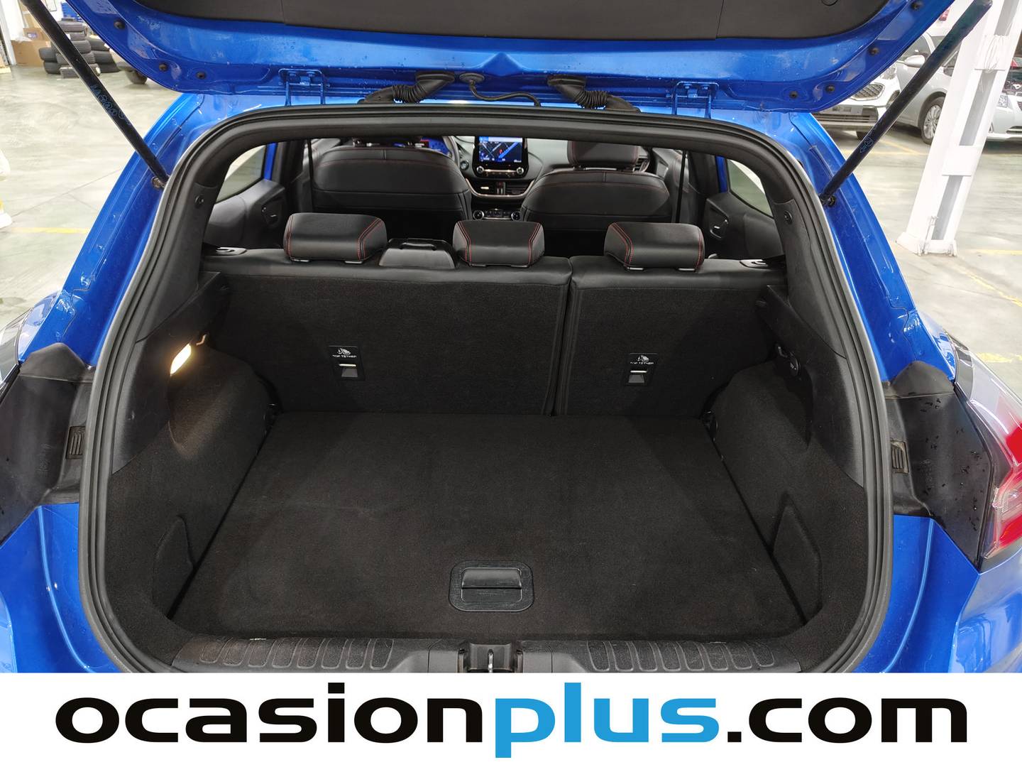 Foto Ford Puma Ford Puma 1.0 EcoBoost MHEV ST-Line X (125 CV)