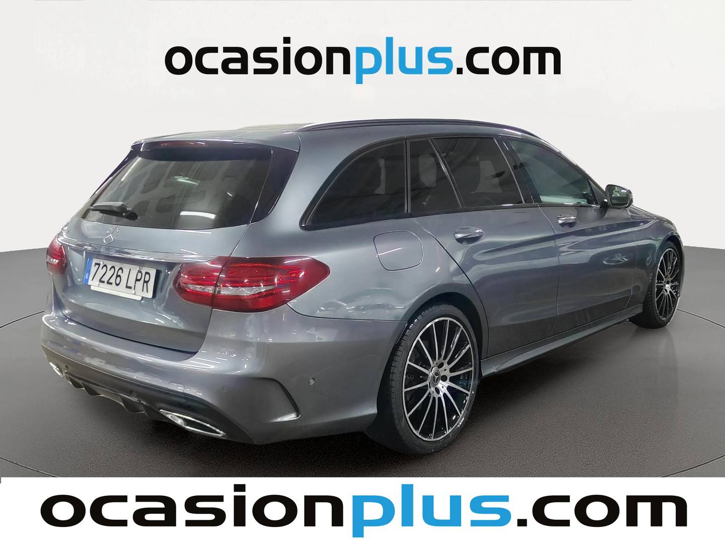 Foto trasera Mercedes Clase C Mercedes Clase C Estate 220 d (194 CV) Pack AMG derecha