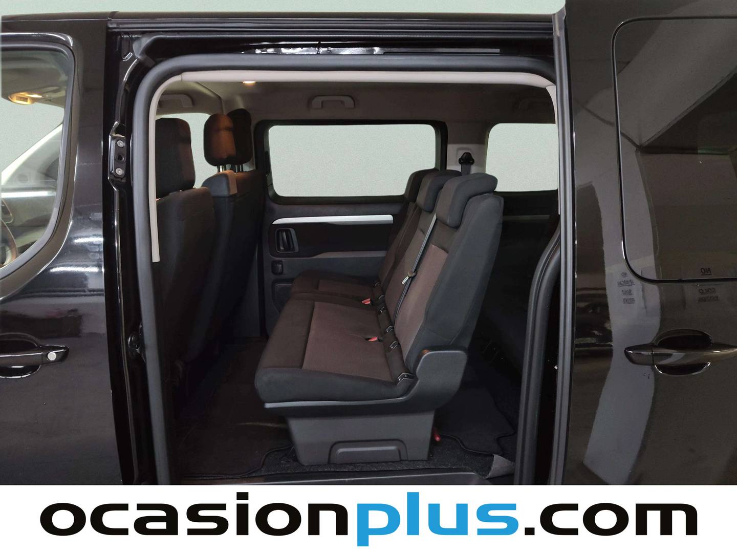 Foto asientos traseros Toyota Proace Verso Toyota Proace Verso 1.5D VX Shuttle L2 (120 CV)