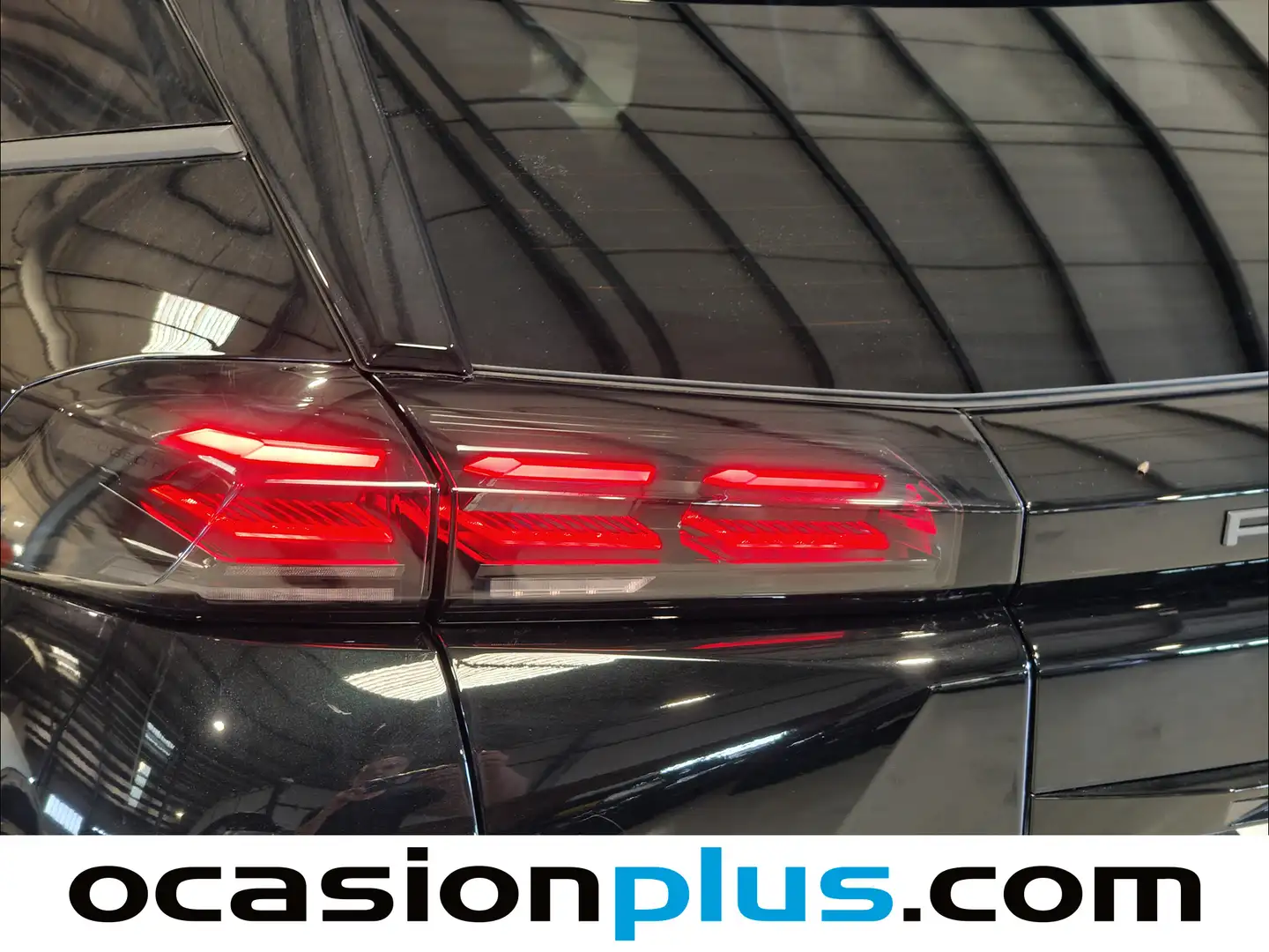 Foto Peugeot 2008 Peugeot 2008 Allure Hybrid eDCS6  (145 CV)