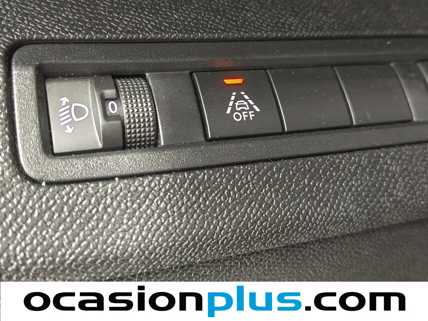 Foto Peugeot 3008 Peugeot 3008 PureTech 130 S&S Allure Pack (130 CV)