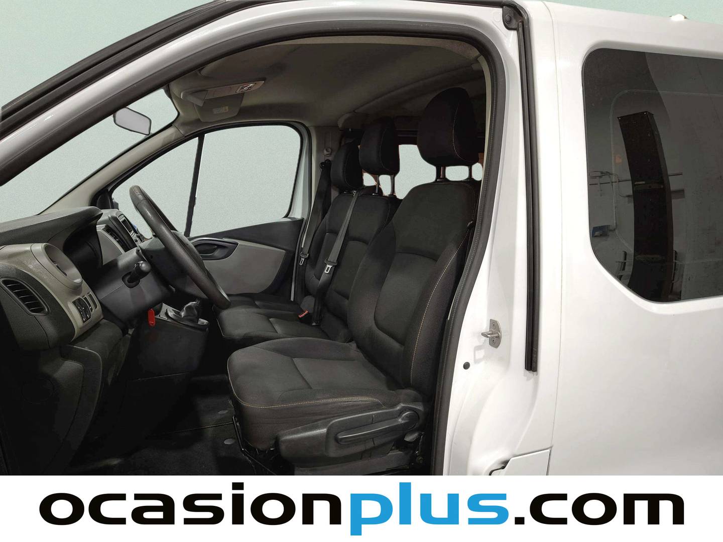 Foto asientos delanteros Renault Trafic Renault Trafic Combi 9 Energy dCi (120 CV) 9 Plazas