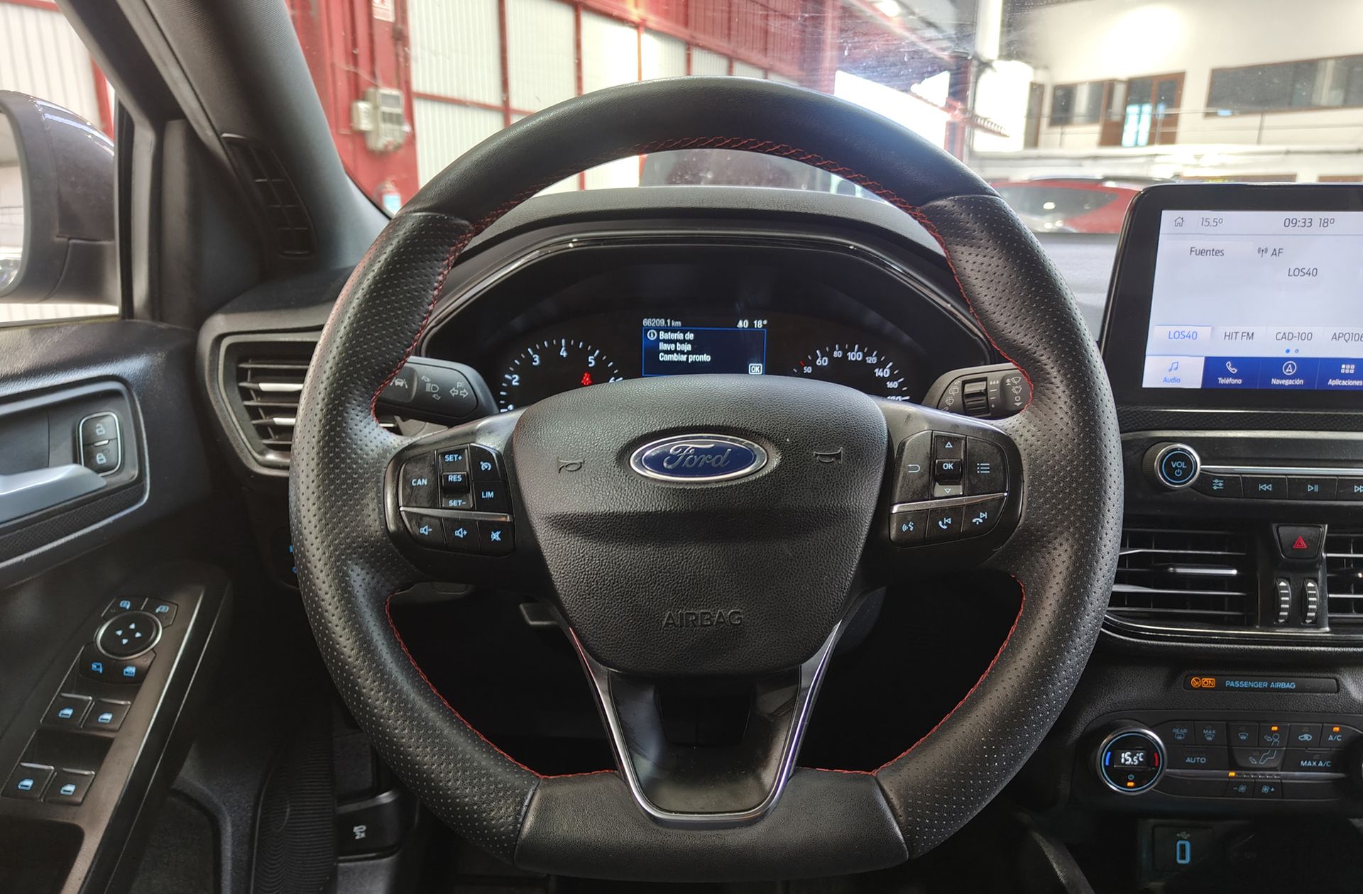 Ford Focus 1.0 EcoBoost MHEV ST-Line - foto 23