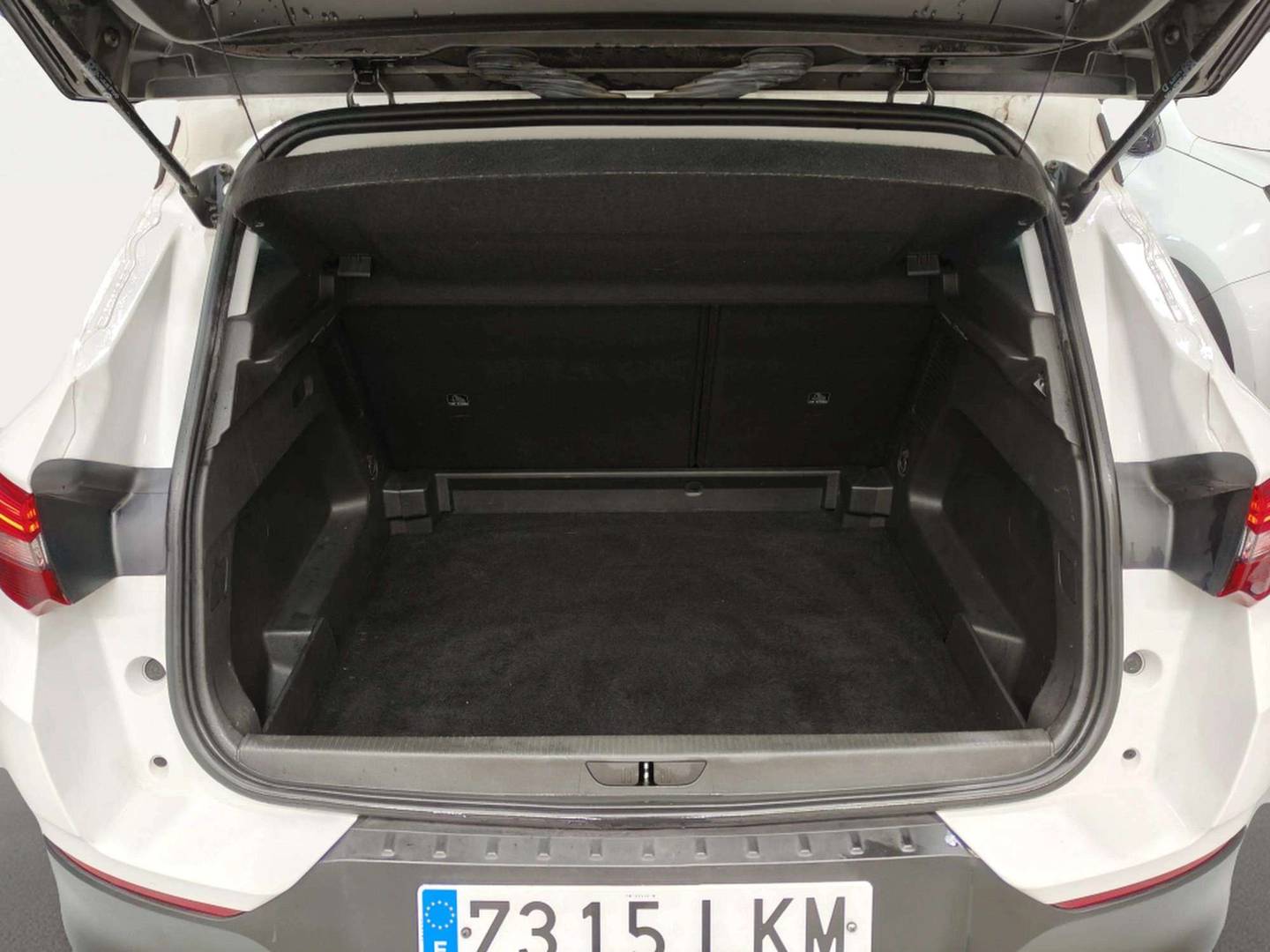 Fotos maletero Opel Grandland X Opel Grandland X 1.5 CDTi Selective (130 CV)