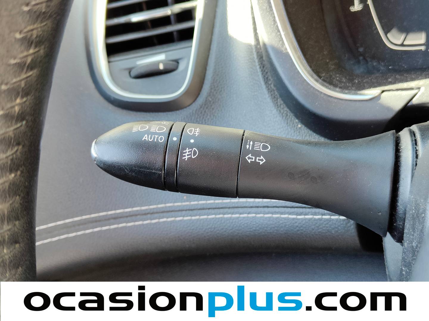 Acabados Renault Scénic Renault Scenic Zen Energy TCe (130 CV)