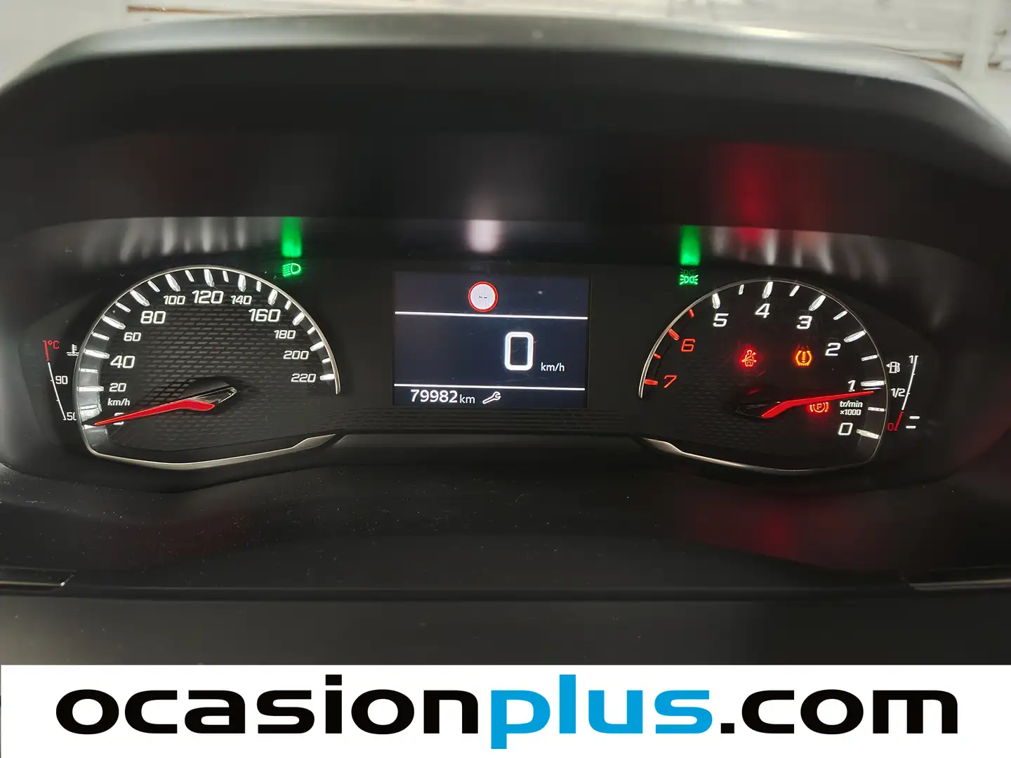 Foto Peugeot 208 Peugeot 208 PureTech 100 Allure (100 CV)