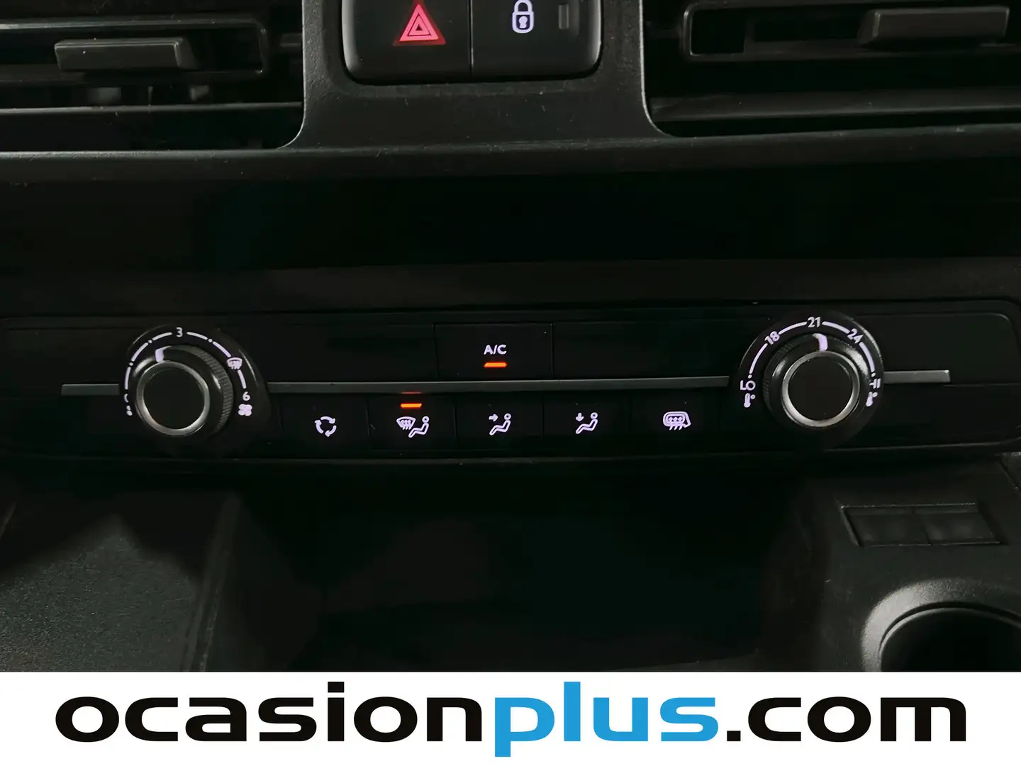 Foto Peugeot Partner Peugeot Partner BlueHDi 100 Pro Standard 600kg (98 CV)