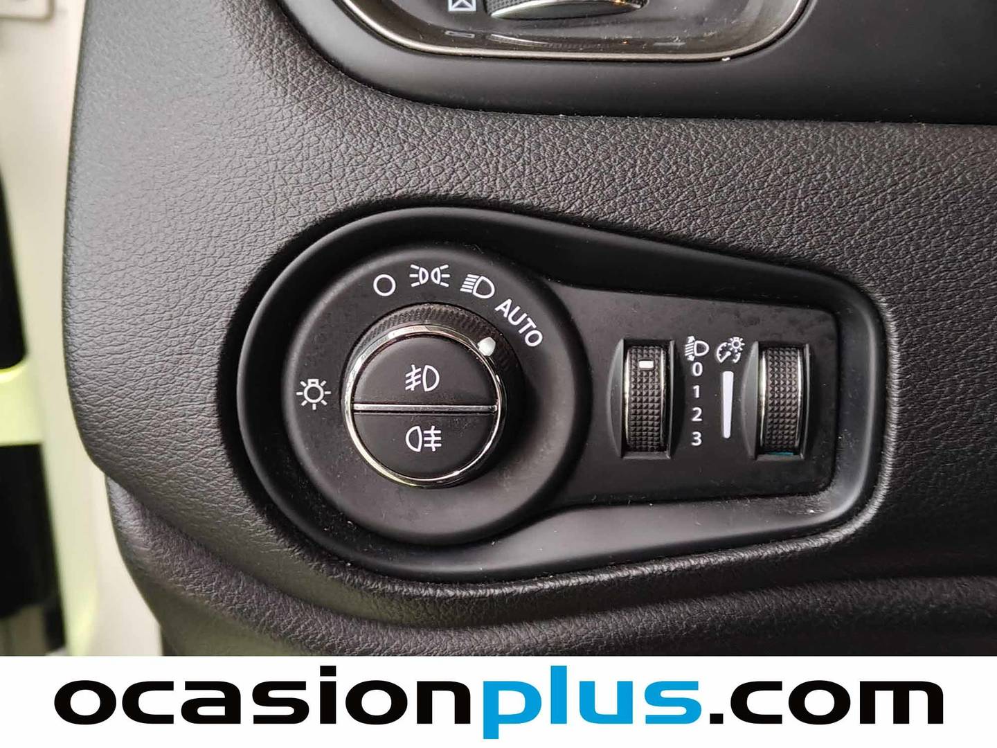 Foto Jeep Renegade Jeep Renegade eHybrid 1.5 Limited ATX (130 CV)