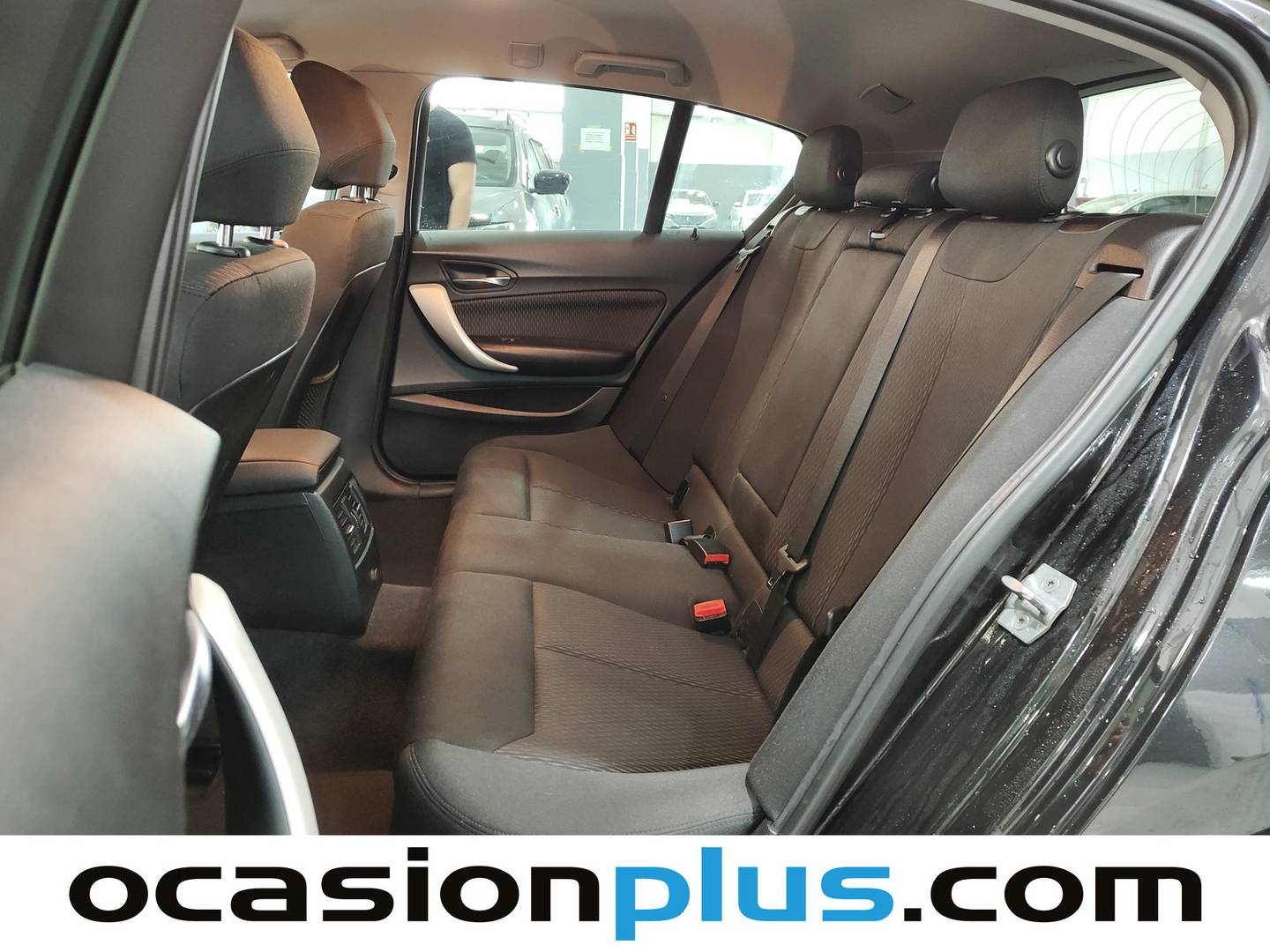 Foto asientos traseros BMW Serie 1 BMW Serie 1 116i  (109 CV)