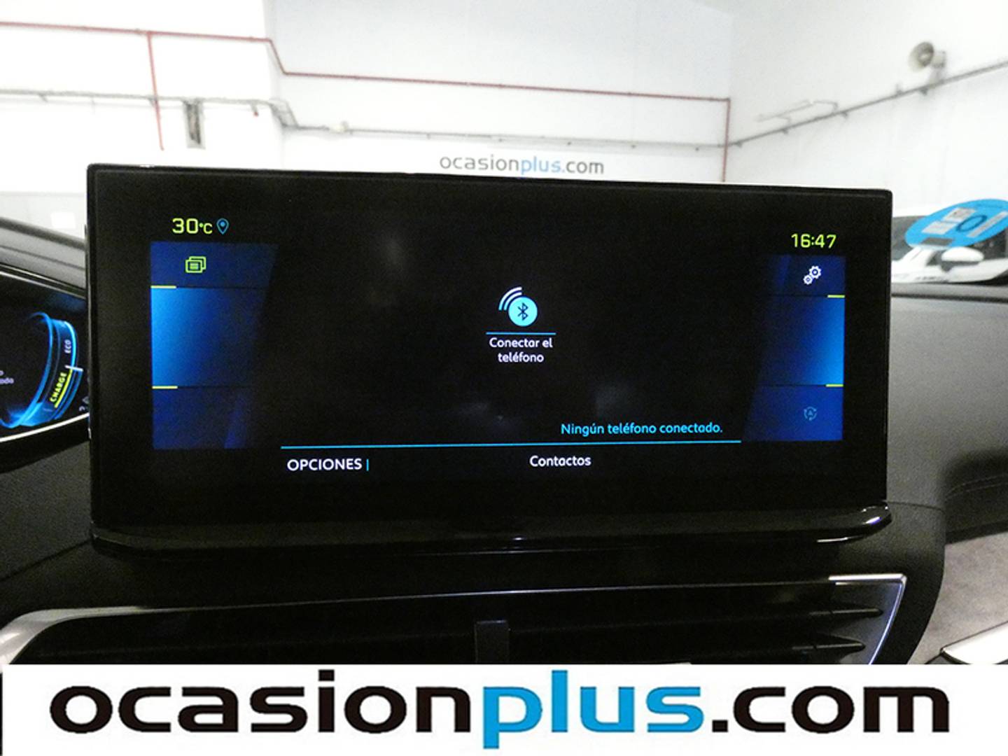 Foto Peugeot 3008 Hybrid Peugeot 3008 Hybrid 300 GT Pack e-EAT8 (300 CV)