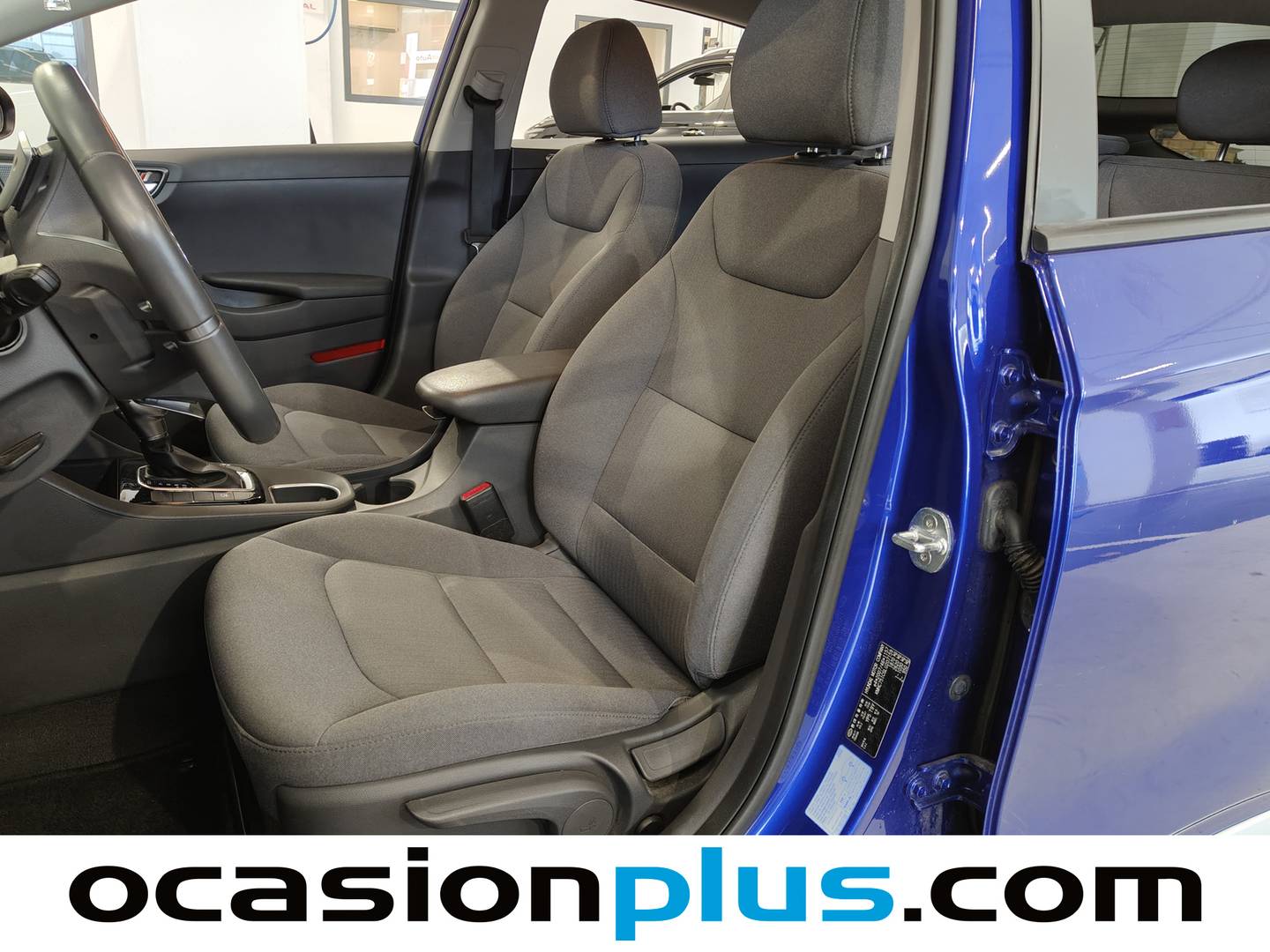 Foto Hyundai IONIQ Hyundai Ioniq 1.6 GDI HEV Klass LE (141 CV)