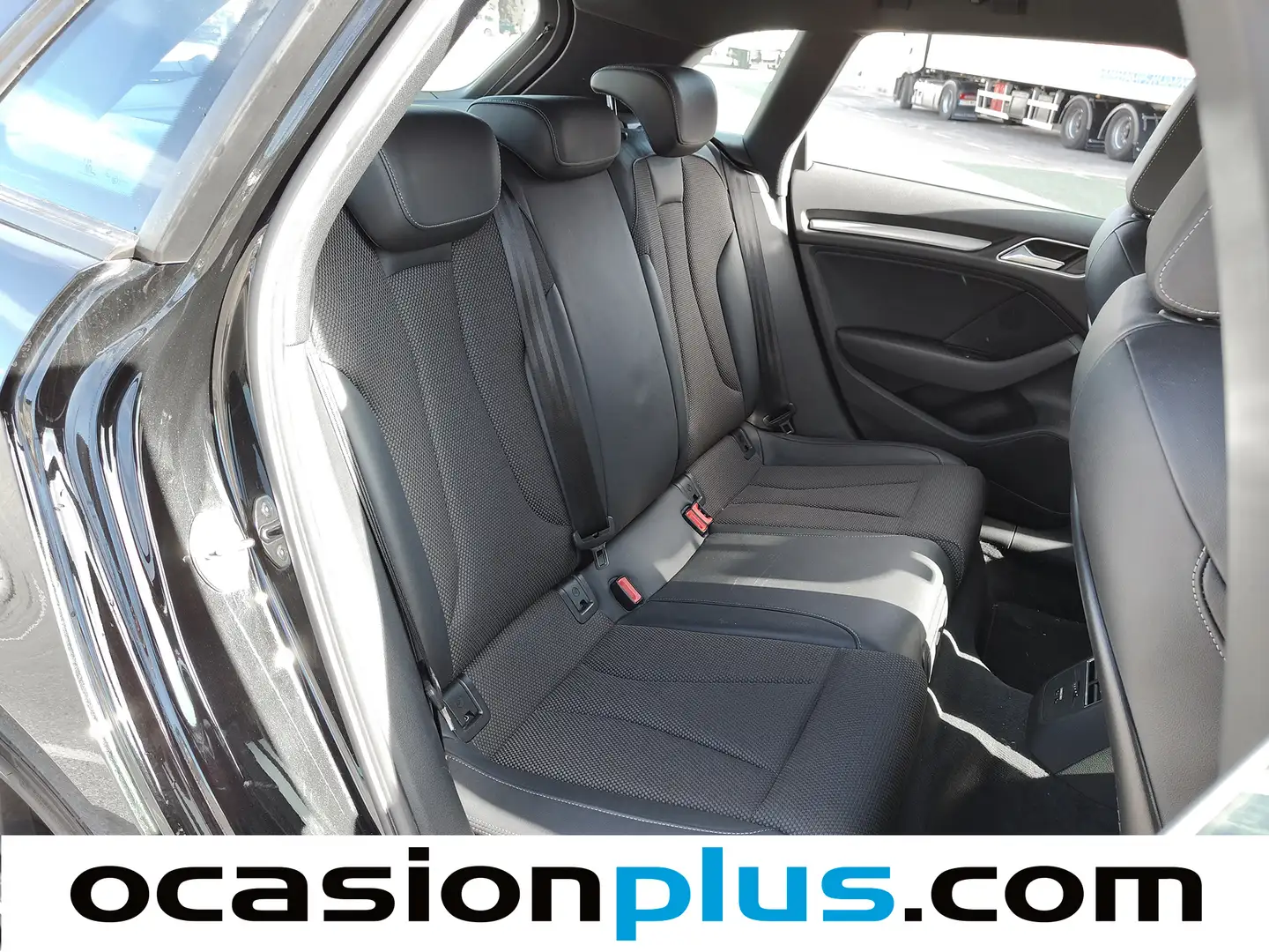 Foto Audi A3 Audi A3 Sportback Sportback ALL-IN edition 35 TFSI  (150 CV) S tronic