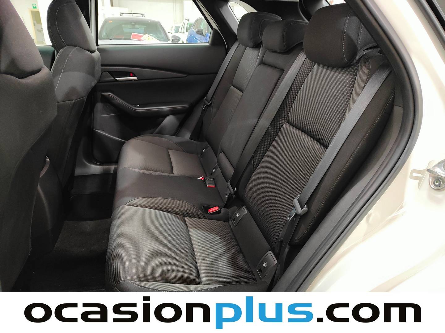 Foto asientos traseros Mazda CX-30 Mazda CX-30 2.5 e-Skyactive G MHEV Prime-Line AT (140 CV)