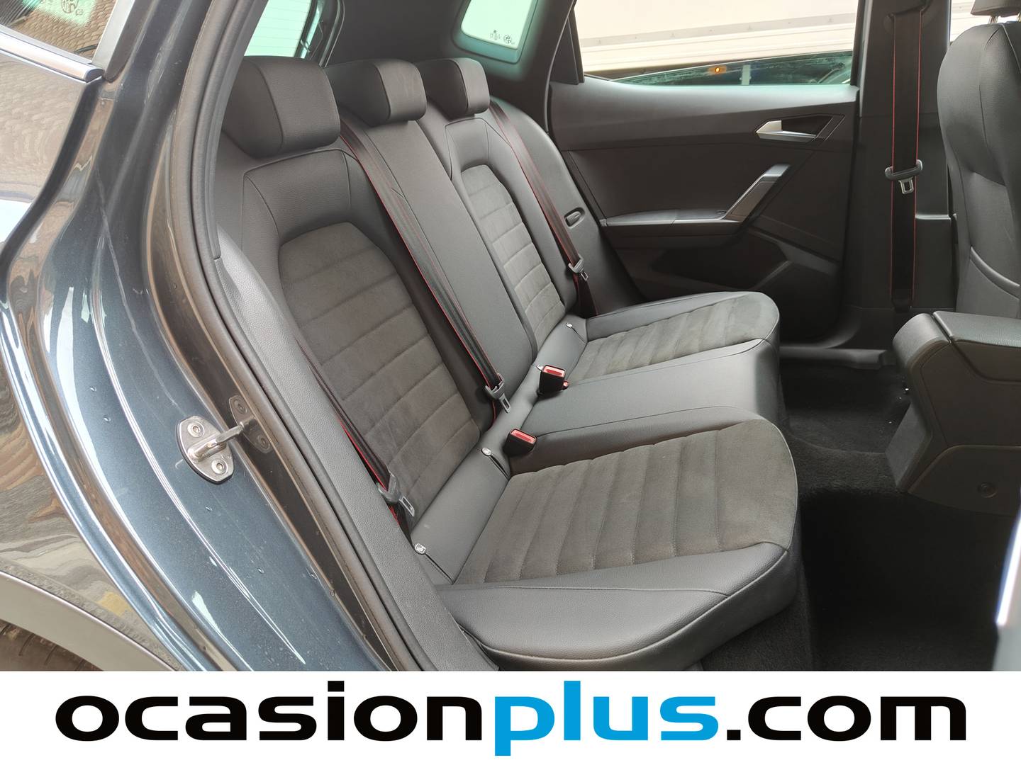 Foto Seat Arona SEAT Arona 1.5 TSI S&S FR XL DSG (150 CV)