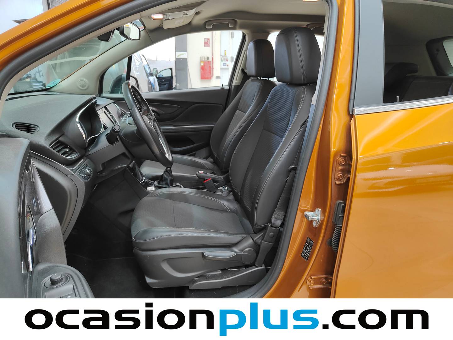 Foto asientos delanteros Opel Mokka X Opel Mokka X 1.4 Turbo Color Edition 4X2 (140 CV)