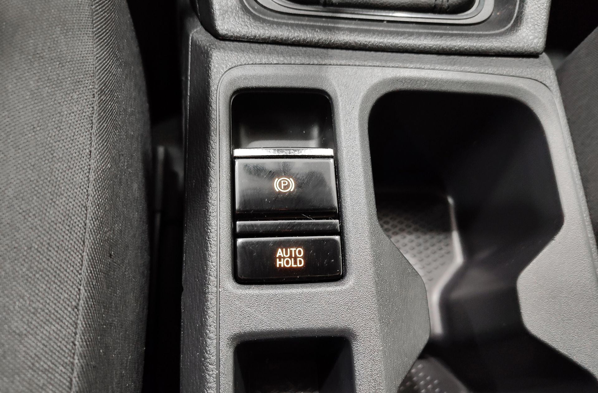 Volkswagen Caddy Cargo 2.0 TDI - foto 19