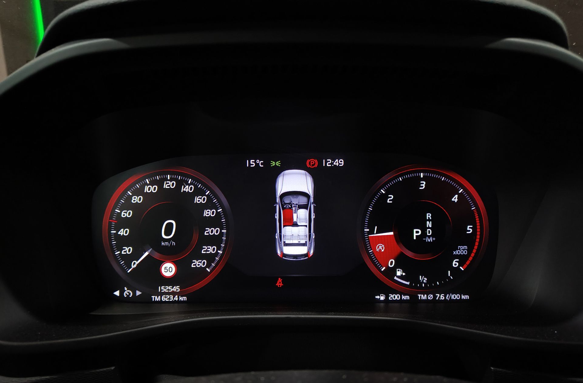 Volvo XC40 D3 R-Design - foto 26