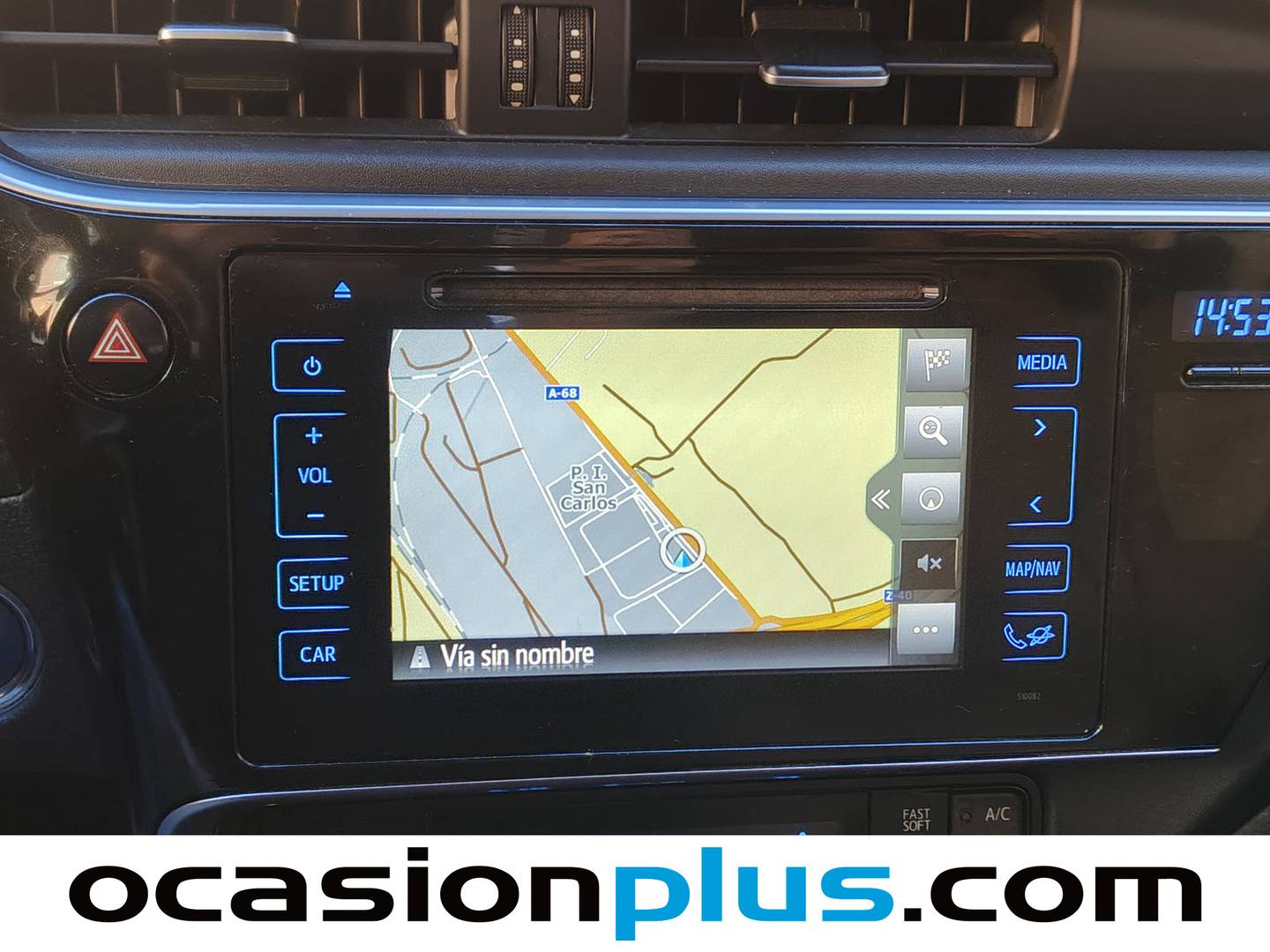 Foto Toyota Auris Toyota Auris 140H Touring Sports Active (136 CV)