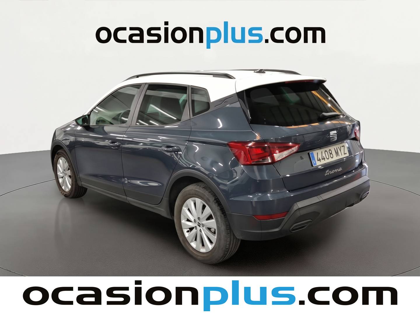 Foto trasera Seat Arona Seat Arona 1.0 TSI Style XL DSG (115 CV) derecha
