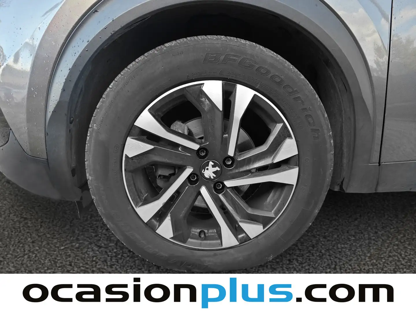 Foto Peugeot 2008 Peugeot 2008 PureTech 130 S&S Allure Pack (130 CV)