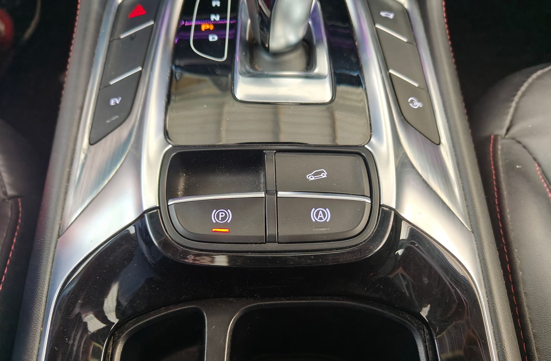 MG eHS 1.5 T-GDi PHEV Luxury - foto 35