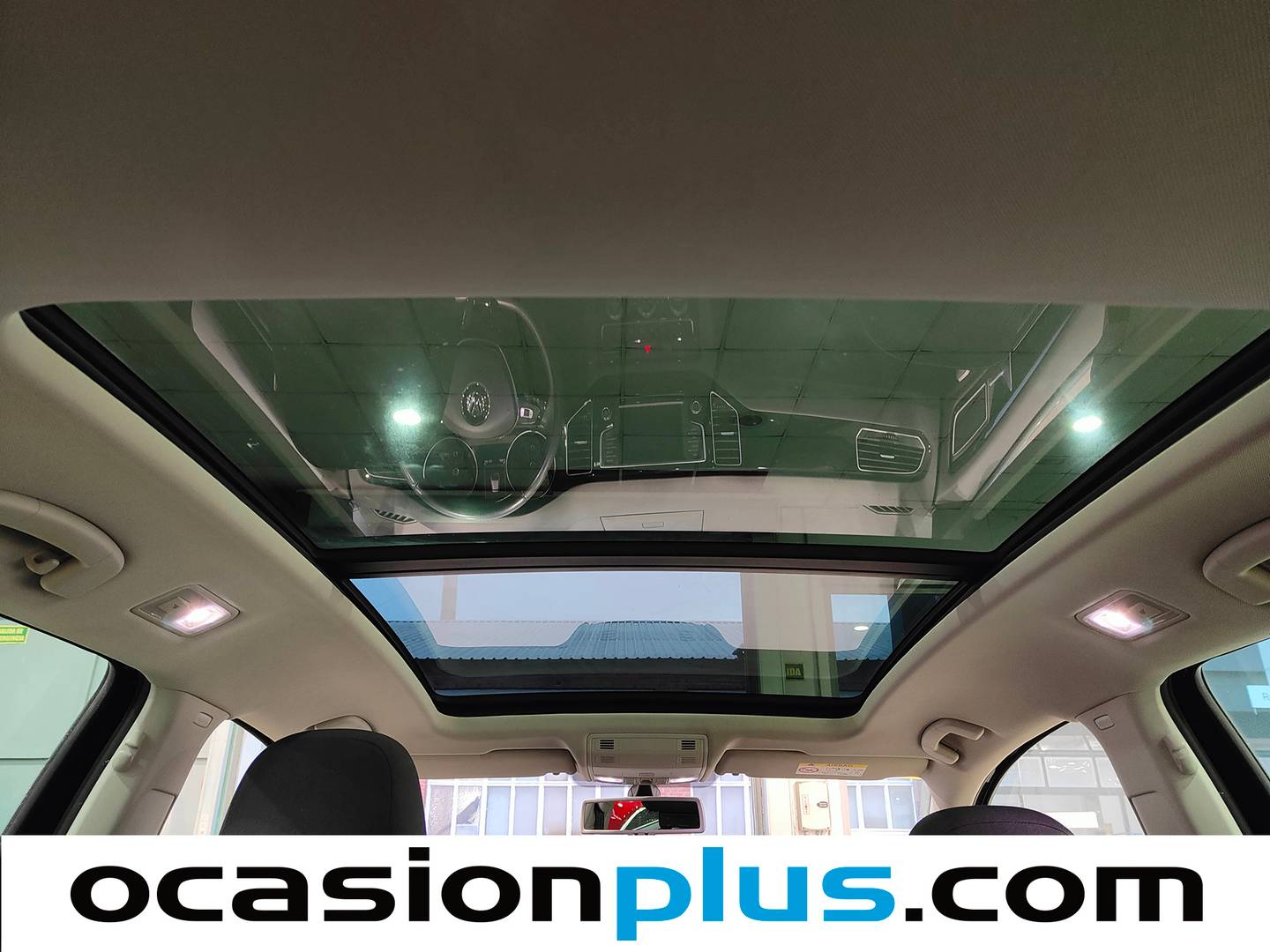 Foto Volkswagen Golf Sportsvan Volkswagen Golf Sportsvan Sport 1.4 TSI (150 CV) DSG