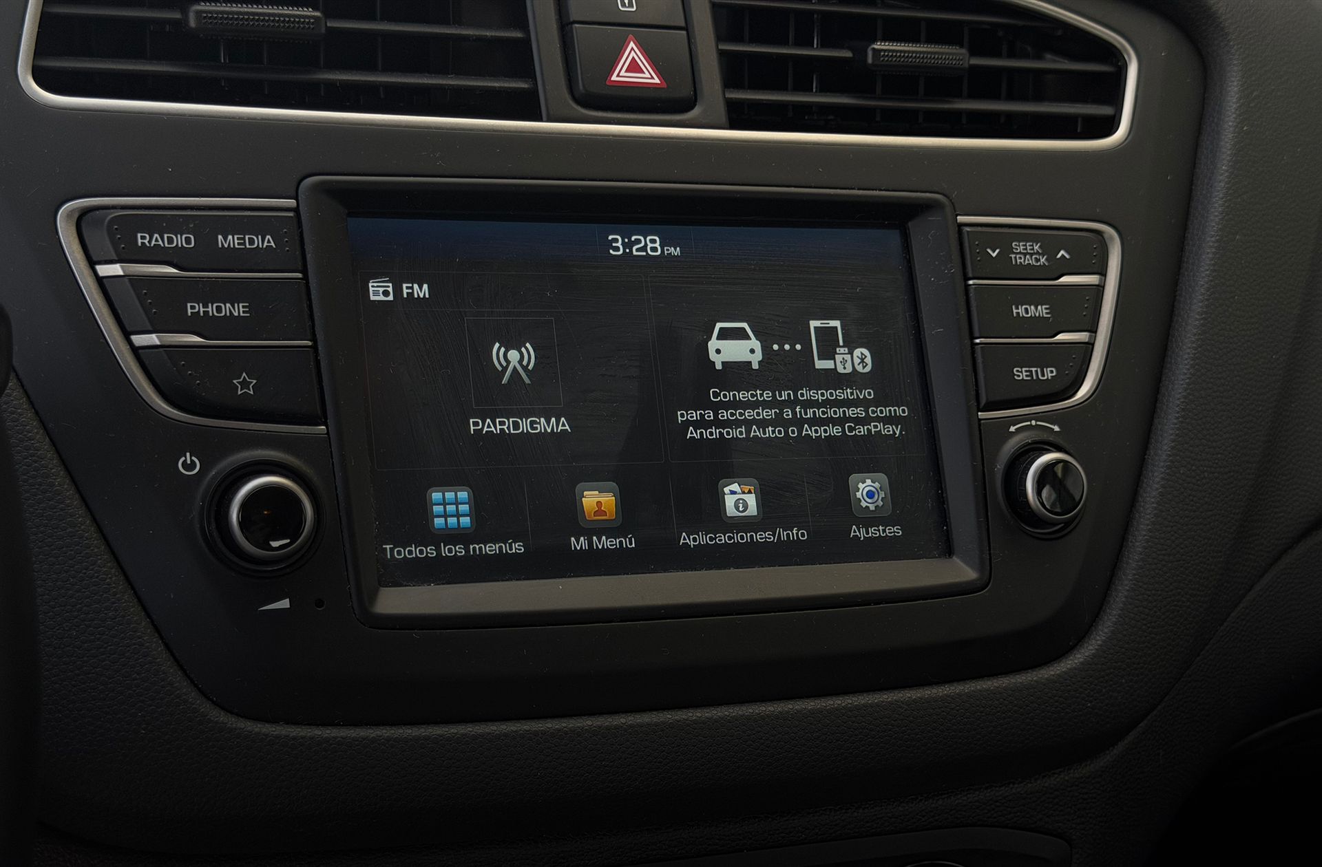 Hyundai i20 1.2 MPI Essence LE - foto 8
