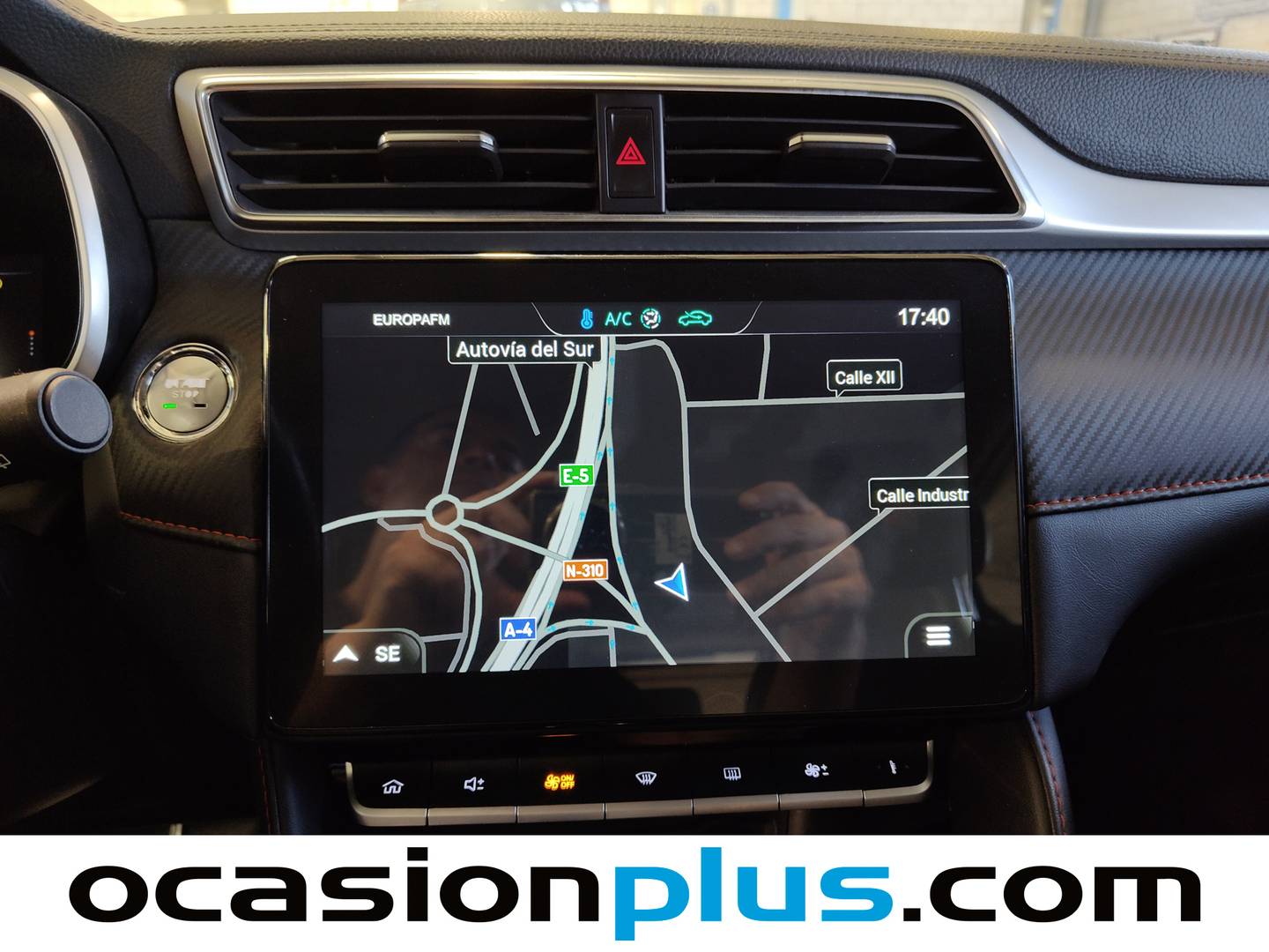 Extras y acabados del MG ZS MG ZS 1.0T Luxury Auto (111 CV))