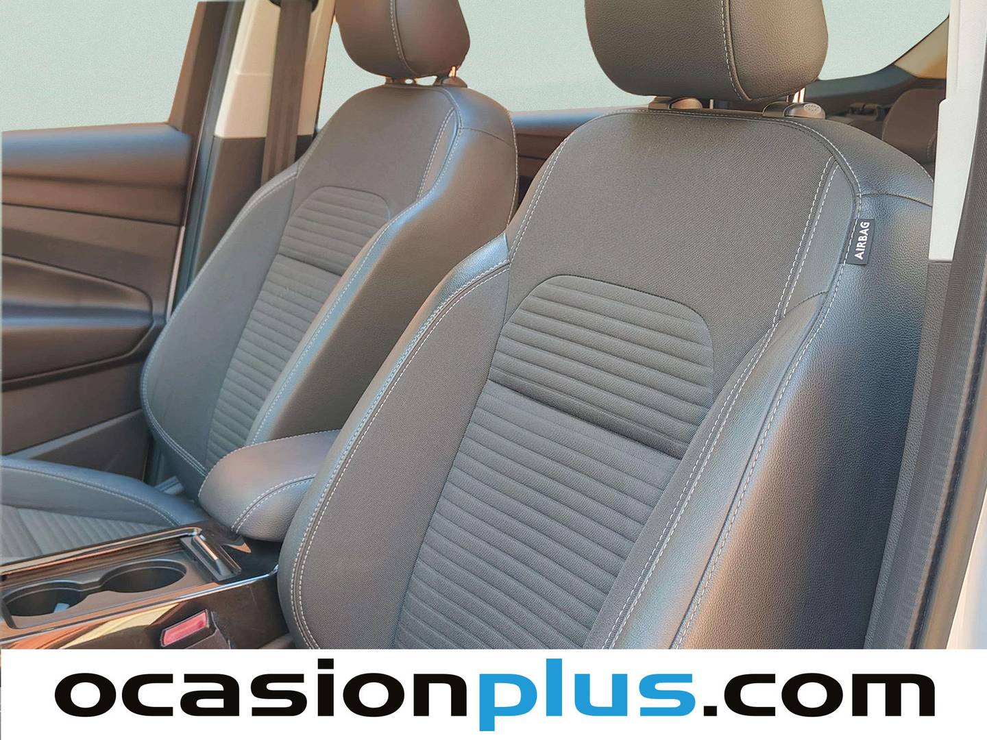 Equipamiento del Ford Kuga Ford Kuga 1.5 EcoBoost S&S Titanium 4x2 (150 CV)