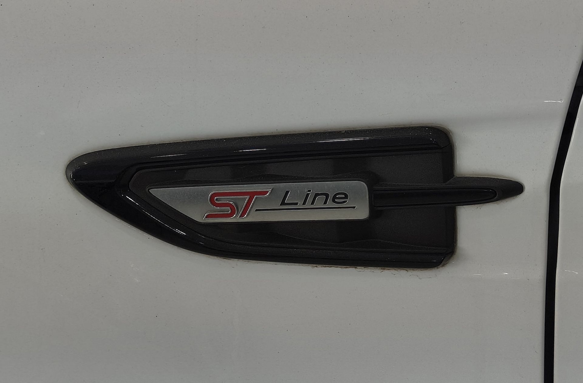 Ford Kuga 1.5 EcoBoost ST-Line 4x4 - foto 5