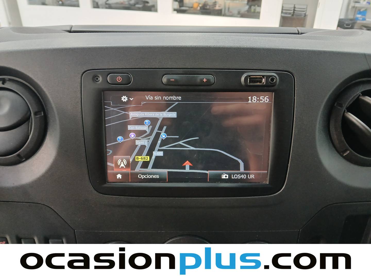 Extras y acabados del Opel Movano Opel Movano 2.3 CDTI L2 H2 F 3.3t (130 CV) 3 Plazas