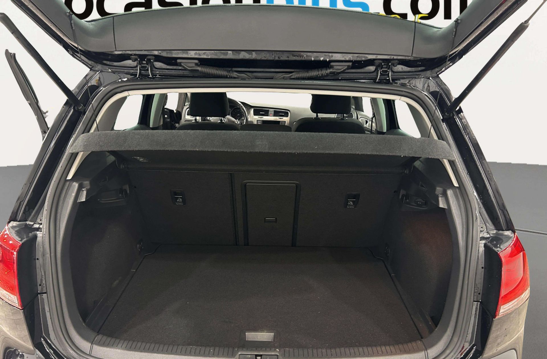 Volkswagen Golf Advance 1.6 TDI BMT - foto 13